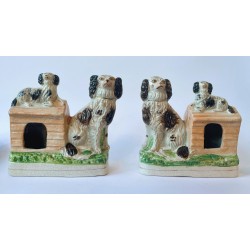 Staffordshire Pottery Pair of Spaniels with kennels