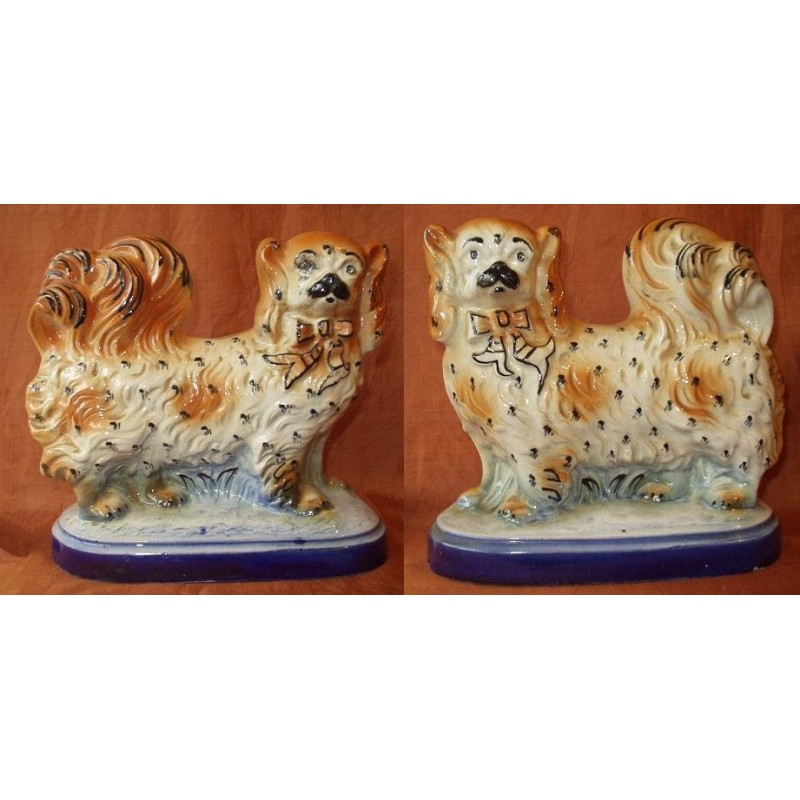 Pair of Pekenese dogs