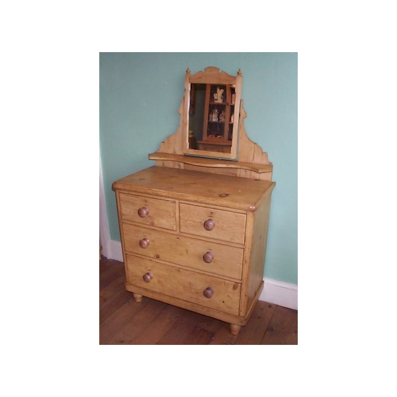 Dressing Chest