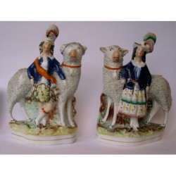 Pair of sheep (out of scale) with attendants